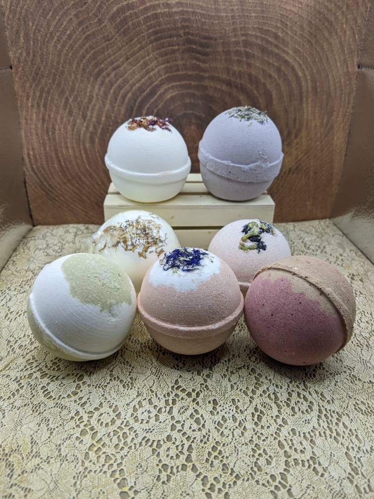 All natural Essential Oil Bath Bombs - moisturizing, relaxing, child safe