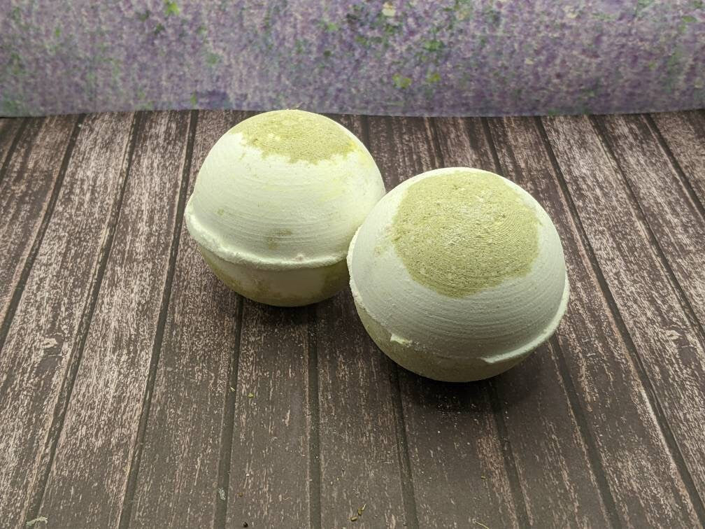 All natural Essential Oil Bath Bombs - moisturizing, relaxing, child safe